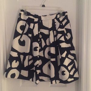 NWT Loft Navy and White Print Skirt